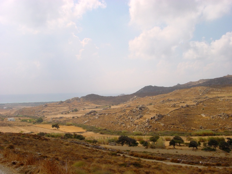 Naxos Landschaftsblick im Sueden 2.JPG - Photos of Cyclades, Greece in September 2002